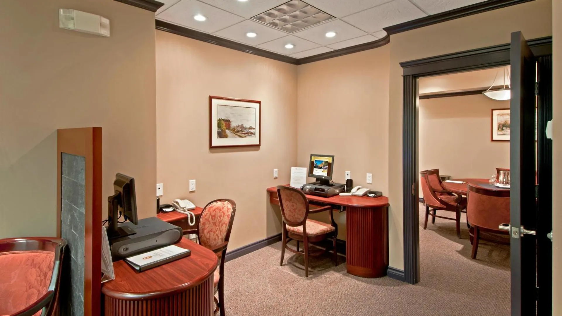 Hotel Grand Pacific Victoria 4*,  Kanada